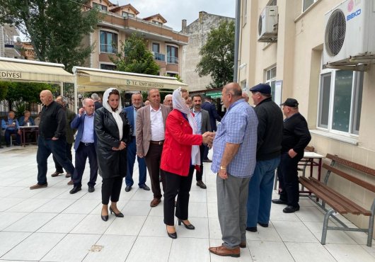 Başkan Hürriyet, Kuruçeşmelilerle buluştu