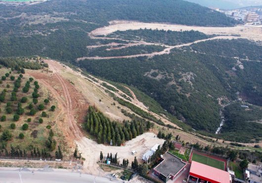 935 metre duble yol, 212 metre viyadük;  Dilovası Devlet Hastanesi’ne konforlu ulaşım