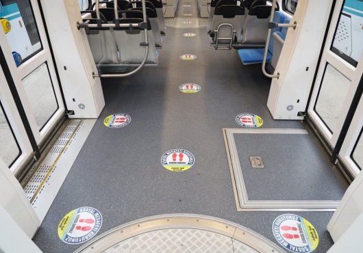 Tramvay ve otobüslerde sosyal mesafe uygulaması