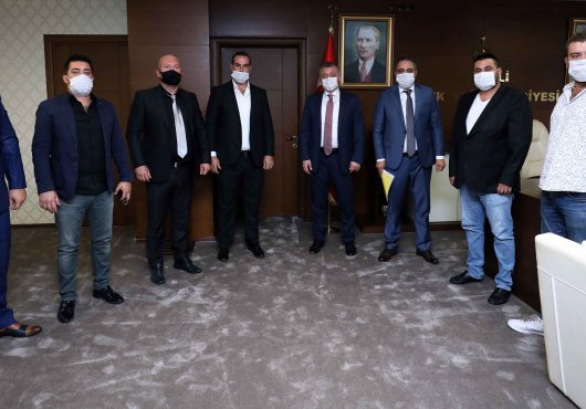 STK'LAR TOPLUMU BİR ARADA TUTAN HARÇTIR
