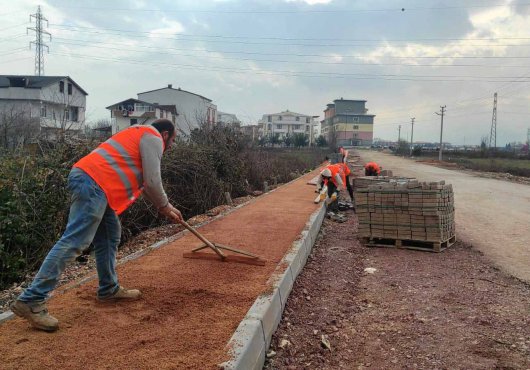 SELİMİYE CADDESİNE BİN METRELİK KALDIRIM