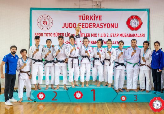 Rüya takım yine şampiyon