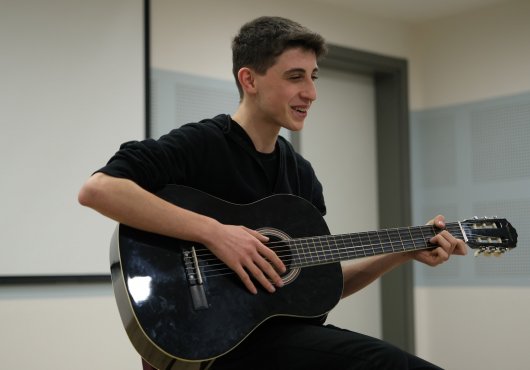  Genç müzisyenler tanıtım konserine hazır