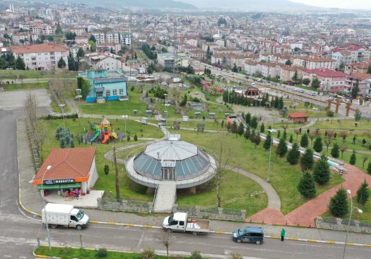 BAŞİSKELE'DE MİNİK KİTAPSEVERLERE ÇOCUK KÜTÜPHANESİ