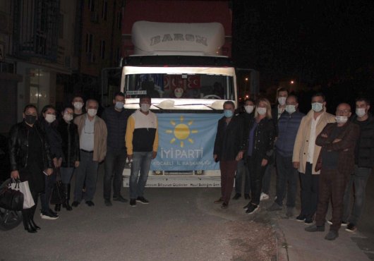 İYİ PARTİ KOCAELİ'DEN İZMİR'E YARDIM ELİ
