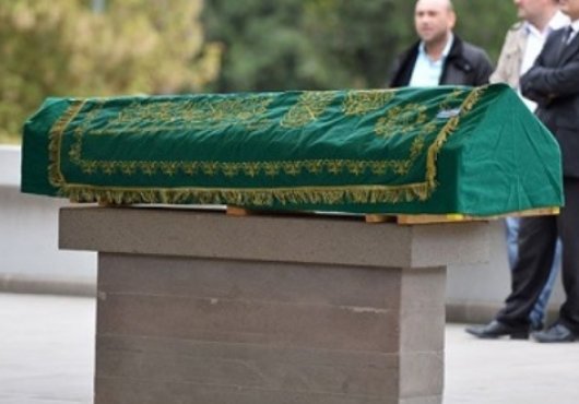 39 YAŞINDAK GÖÇMEN KORONAYA YENİLDİ