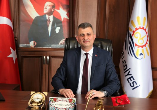BAŞKAN SEZER’İN 23 NİSAN ULUSAL EGEMENLİK VE ÇOCUK BAYRAMI MESAJI