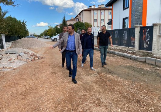 BAŞKAN ÖZLÜ: BÜYÜK BİR AŞKLA VE GAYRETLE ÇALIŞIYORUZ