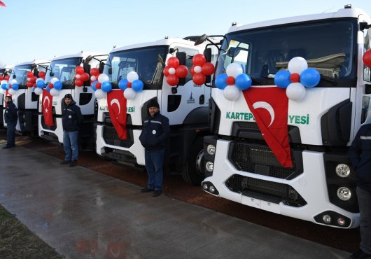 Kartepe’ye 11 yeni araç..