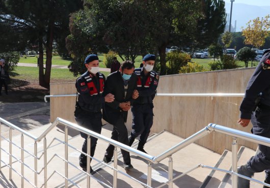 MISIRLARIN ARASINA KENEVİR EKMİŞ!