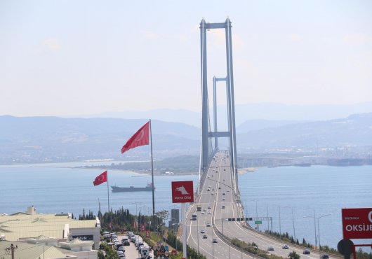 Köprü manzaralı seyir terası Dilovası’na cazibe katacak