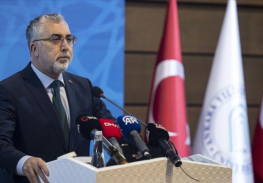Bakan Işıkhan'dan en düşük emekli maaşına zam açıklaması