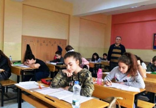 EDEBİ HAYAT OKUMLARI YARISMASININ  3'ÜNCÜSÜ  DÜZENLENİYOR