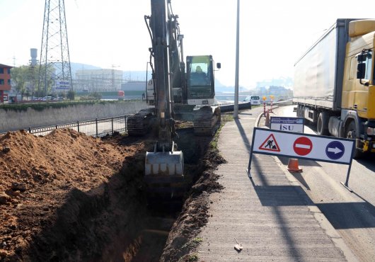 DİLOVASI LİMAN CADDESİ'NDEKİ ALT YAPI ÇALIŞMASI TAMAMKLANDI