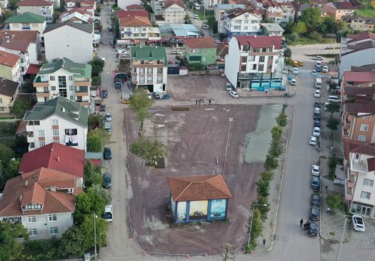 KARTEPE İSTASYON OTOPARK HIZLA İLERLİYOR