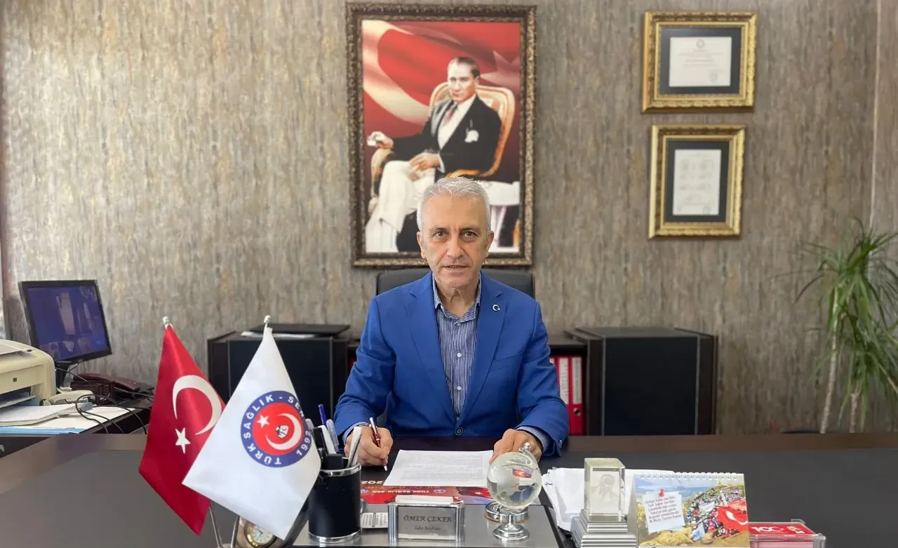 Türk Sağlık Sen Kocaeli Şube Başkanı Çeker: Memur maaşları bayramdan önce ödenmeli