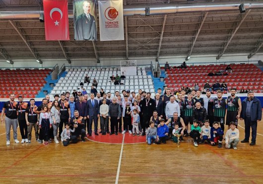 DEĞİRMENDERESPOR BASKETBOL TAKIMI KOCAELİ ŞAMPİYONU