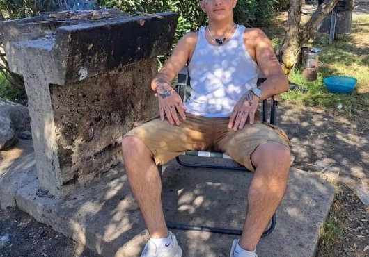 Motosiklette giderken parke taşı atıldı, düşerek hayatını kaybetti