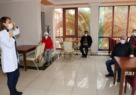 Öğretmenevi çalışanlarına Büyükşehir’den hijyen eğitimi