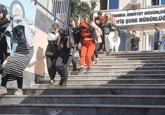 Kocaeli’de fuhuş operasyonu!