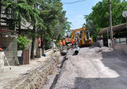 GÖLCÜK İHSANİYE'DE YAĞMUR SUYU ALTYAPISI