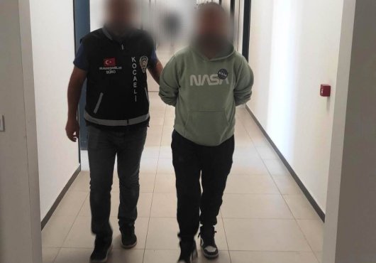  5  yıl hapis, 6 ayrı yakalama emri il aranıyordu