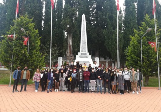KOÜ'NÜN ÖĞRENCİLERİ KOCAELİ'Nİ GEZ GÖR İLE TANIYOR