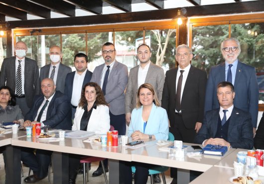 HÜRRİYET, ÜST YÖNETİM EKİBİYLE DEĞERLENDİRME TOPLANTISI YAPTI
