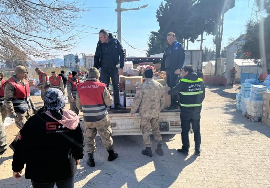 ATAY'DA DEZENFEKTE ÇALIŞMALARI ARALIKSIZ SÜRÜYOR