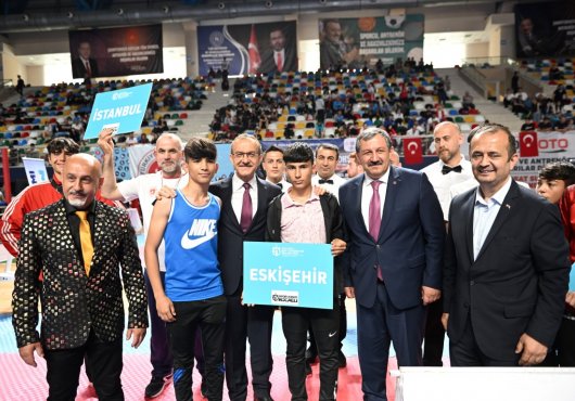 Kick Boks Şampiyonası Vali Yavuz’un Katılımlarıyla Başladı