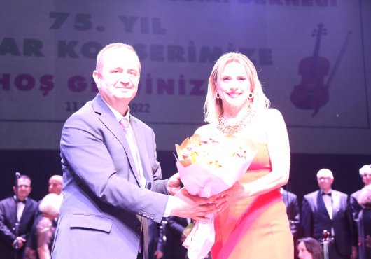 Büyükşehir Musiki Derneği Korosu tam 75 yaşında