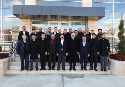  Gündoğdu’dan Dilovası Yarı Olimpik Yüzme Havuzu’na inceleme