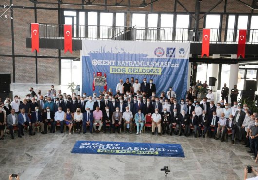 HASRET BİTTİ, KENT BAYRAMLAŞMASINDA KENT BİRARAYA GELDİ