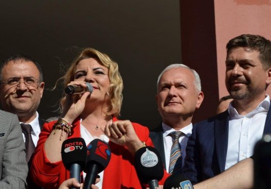 CHP'li başkanlar Büyükakın'a ziyarete gidiyor