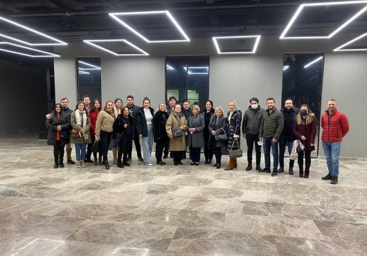 KORUMA ÇALIŞANLARI TİYATRODA BULUŞTU