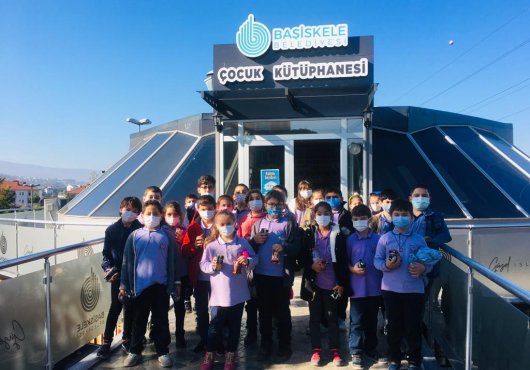 ÇOCUK KÜTÜPHANESİ'NDE ATÖLYE ÇALIŞMALARI SÜRÜYOR