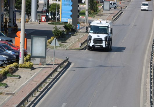 KARAYOLLARINIA  TİTİZ TEMİZLİK