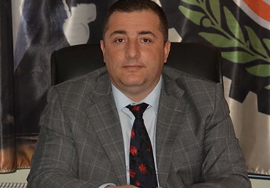 İŞTEN ATILAN ZABITA 1 BUÇUK YIL SONRA  İŞİNE DÖNÜYOR