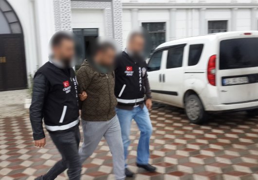 Cinayeti gizlemek için yangın çıkarmış!