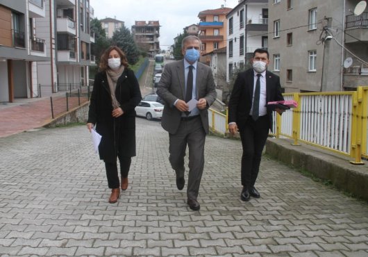 VALİ YARDIMCISI CIBIR, KARAMÜRSEL'DE HANELERİ ZİYARET ETTİ