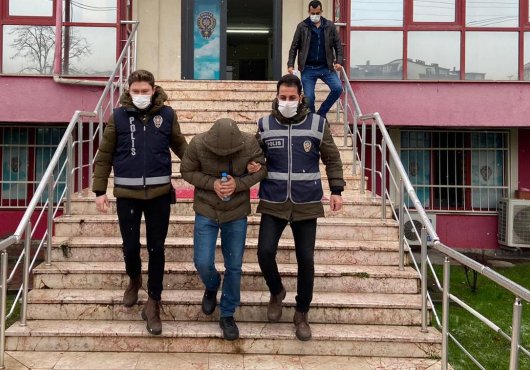 3 AYRI EVE GİREN HIRSIZ YAKALANARAK TUTUKLANDI