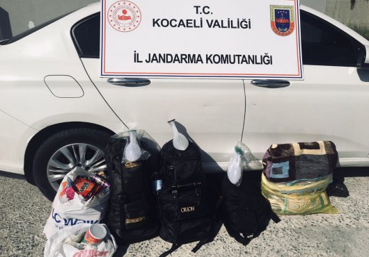 YURTDIŞINA KAÇAMADAN YAKALANDILAR