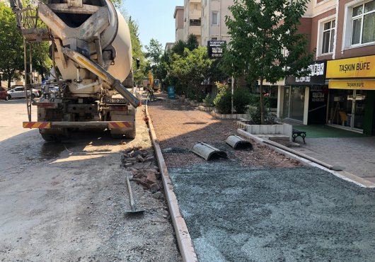 Büyükşehir, Atatürk Bulvarını yeniliyor