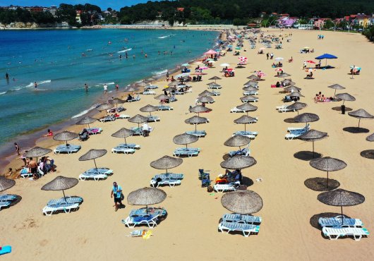  SAHİLLERDE 2013'TEN BU YANA ZAM YOK