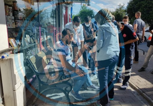 AYIRMAK İSTEDİĞİ KAVGADA BIÇAKLANDI