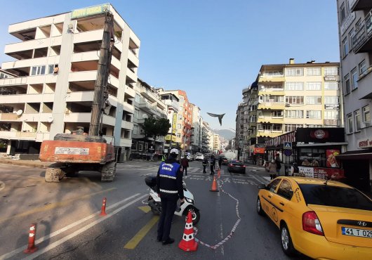 Tam 24 yıl sonra yıkıldı!