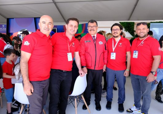 Bakan Varank ile Azerbaycan’da Bilim Şov