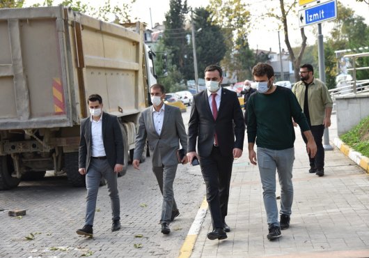 BAŞKAN ÖZLÜ İLÇEDEKİ ÇALIŞMALARI YAKINDAN TAKİP EDİYOR