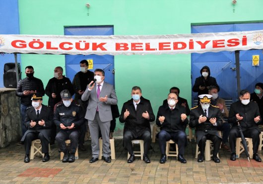 GÖLCÜK’TE ÇANAKKALE ZAFERİ VE ŞEHİTLERİMİZ İÇİN TÖREN