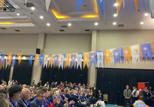 Erdoğan Büyükakın’ı aradı salon çoştu! “Yarın gel…”